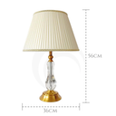 Ver imagem 3 de Abajur de Mesa Anaia de Cristal e Detalhes Dourado para Cabeceira de Cama e Salas