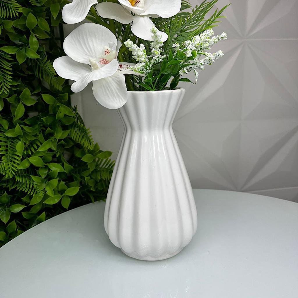 Vaso centro de mesa branco de cerâmica com arranjo Orquídea ...