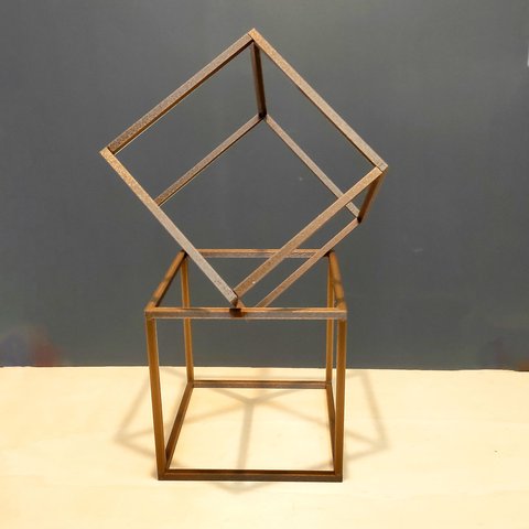 2 Cubos Decorativos - Quadrado Geométrico, Decoração Sala, Escritório - Toque 3d - Cor: Bronze