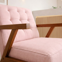 Ver imagem 2 de Kit 2 Poltronas Zara Tecido Linho Moderna Decorativa Braços Pés Madeira Maciça para Sala de Estar Es