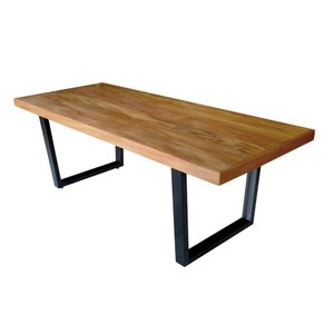 Mesa Industrial 8 Lugares Lanna Madeira Maciça com Ferragem Preta 1,80M