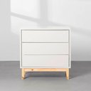Ver mais imagens de Kit Quarto Theo com Pés Square Natural - Berço + Cômoda 3 Gavetas + Guarda-roupa 3 Portas - Branco a