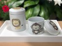 Ver imagem 5 de Kit Higiene Bebê Safari 6 Peças - Bandeja, Potes, Porta Álcool e Molhadeira - Peças Porcelana Bandej