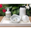 Ver imagem 3 de Kit Higiene Bebê Safari 6 Peças - Bandeja, Potes, Porta Álcool e Molhadeira - Peças Porcelana Bandej