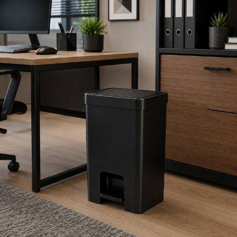 Lixeira Retangular Pedal Cesto de Lixo Preta Slim 14 Litros Flat Cozinha Banheiro Escritorio Consult