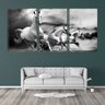 Quadro Decorativo 68x126 três cavalos brancos no campo - 2
