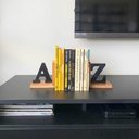Ver imagem 4 de SUPORTE APOIADOR DE LIVROS ESTANTE E PRATELEIRA ORGANIZA LIVROS A-Z PRETO DECORAVEL EM MADEIRA