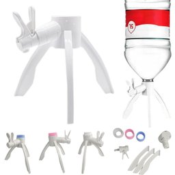 Suporte Dispenser Garrafa De Agua 6 Litros Portatil Acampamento Cozinha Casa Multiuso Leva pro pet B - 1