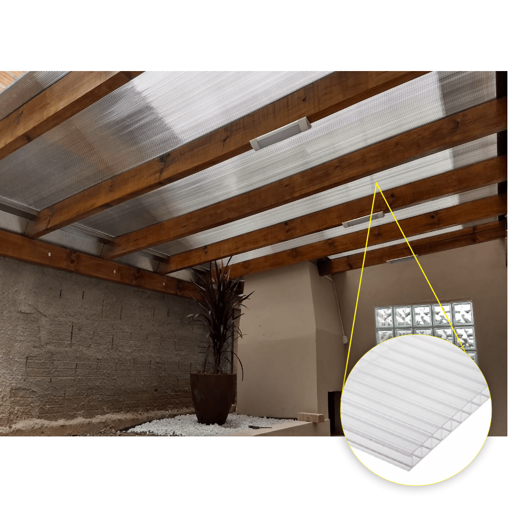Chapa de Policarbonato Alveolar Cristal 4mm - 1,05m x 4,00m - 3