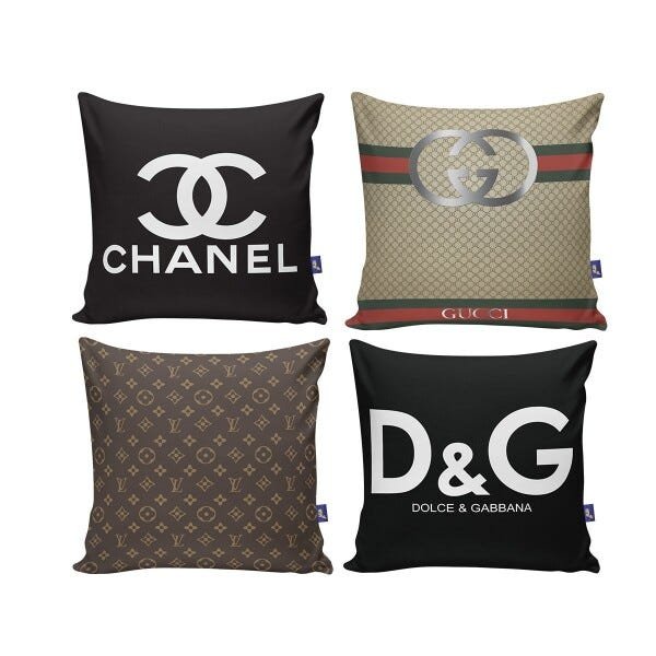 Kit com Kit com 4 Capas para Almofadas Decorativas de Sofá Chanel/D&G/L&V/Gucci - 1