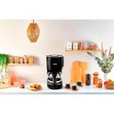 Ver imagem 5 de Cafeteira Elétrica Clássica 15 Xícaras Cfc1 220v Preta -arno