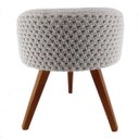 Ver imagem 1 de Banqueta Puff Pé Madeira Crochê Branco Off 46cm Altura