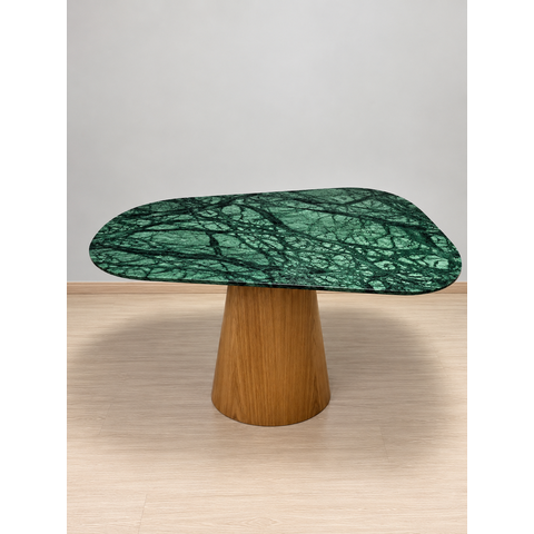 Mesa de Jantar Orgânica 140x90cm - Verde Guatemala - Cone Freijó
