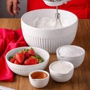 Ver imagem 4 de Conjunto Tigela Grande 2990ml e Bowl 630ml Branco Canelado Assar e Servir Germer Cozinha