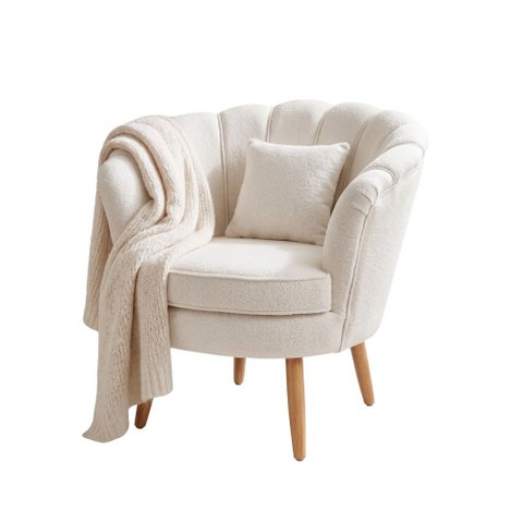 Poltrona Decorativa Sala de Estar Pétala Bouclê Off White - Montanaris Decor