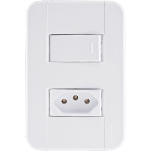 Conjunto 4x2 com 1 Interruptor Simples 10 a 250 V e 1 Tomada 2P+T 10 a 250 V Tramontina Tablet