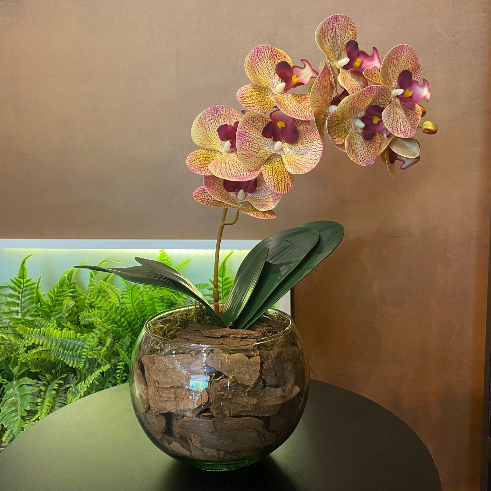 Arranjo de Orquídea Rosa Tigre Centro de Mesa no Vaso Transparente - 3