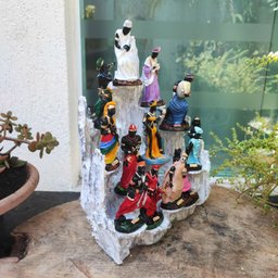 Altar Congá com 12 Orixás de 10 Cm Umbanda Branco e Prata - 4