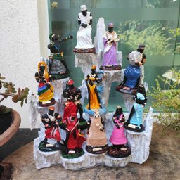Altar Congá com 12 Orixás de 10 Cm Umbanda Branco e Prata - 3