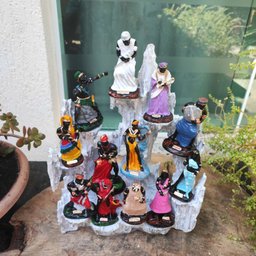 Altar Congá com 12 Orixás de 10 Cm Umbanda Branco e Prata - 10