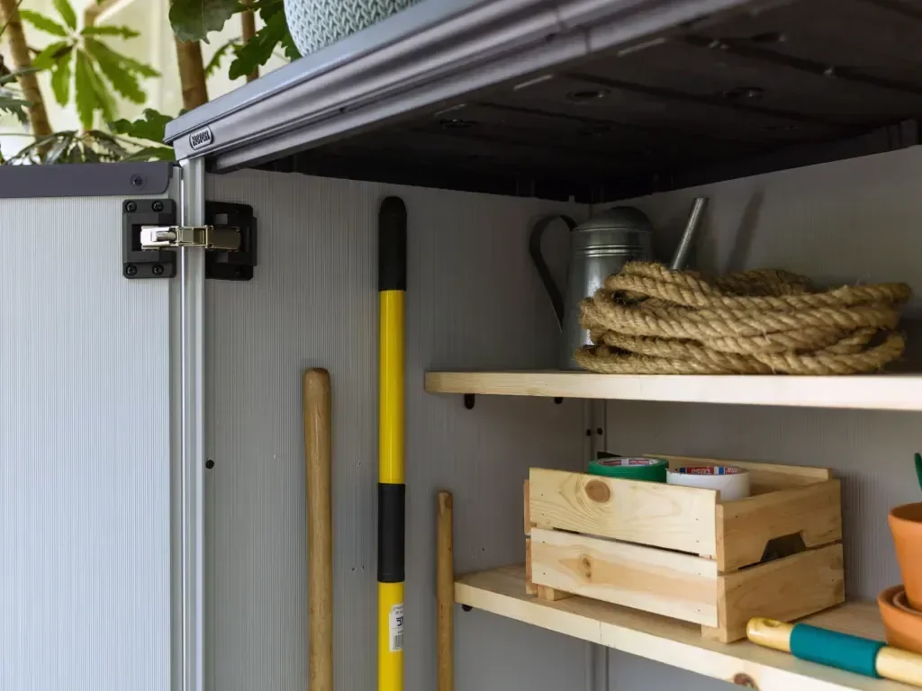 Ver mais imagens de Armário Vertical 1400l para Área Externa