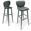 Ver imagem 1 de Kit 3 Banquetas de Madeira Torneada Bistrô Estofada - 83cm Preto