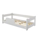 Ver imagem 1 de Mini Cama Infantil Montessoriana Quarto da Criança Berço Moderno Grade de Proteção Cor Branco