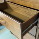 Ver imagem 5 de Cômoda 5 Gavetas e 1 Porta Ouro - Café