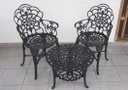 Ver imagem 2 de Conjunto de Mesa para Jardim com 2 Poltronas e Mesa Baixa Jardim Preto Fosco em Alumínio Fundido Uni