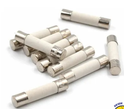 Kit Fusível Cerâmica -15a - 250v- 6x30mm -10 Peças - 1