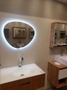 Ver mais imagens de Espelho orgânico iluminado com led frio 64x54cm TOUCH
