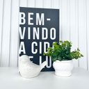 Ver imagem 4 de Decoração sala livro fake + vaso branco + enfeite pássaro