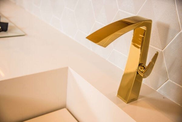 MISTURADOR MONOCOMANDO ALTO GOLD LX7702G - 3