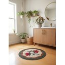 Ver imagem 1 de Tapete Redondo Floral Tulipa Detalhe Verde Frufru 80x80 Cm Lavável na Máquina Casa Dalva