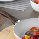 Ver imagem 3 de Frigideira Ceramic Life Antiaderente Fundo de Indução 0,6 Litros 20cm - Vanilla