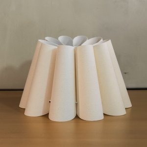 Cúpula de Abajur Pétala Pequena 16x16x25cm Tecido Algodão Soquete Nacional Cor Bege