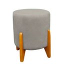 Ver imagem 2 de Puff Thor Pés Em Madeira Sued Cinza Claro - Kimi Design