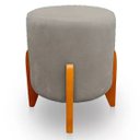 Ver imagem 1 de Puff Thor Pés Em Madeira Sued Cinza Claro - Kimi Design