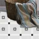 Ver imagem 6 de Adesivo para Banheiro Box Pastilha Floral Preto Antiderrapante Lavável Colacomigo Adesivo Piso Box 1