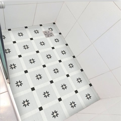 Adesivo para Banheiro Box Pastilha Floral Preto Antiderrapante Lavável Colacomigo Adesivo Piso Box 1