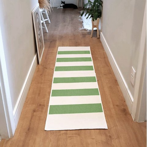 Tapete Passadeira Boho Listrado 45x140cm Natural/Verde - Antiderrapante FASTLAR