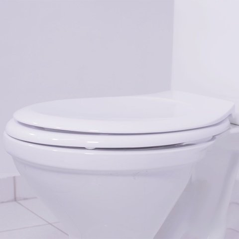 Assento Sanitário Oval em Resina Termofixa Prime Universal Tupan