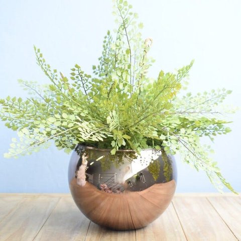 Arranjo Artificial de Avencas no Vaso Bronze Grande |Linha permanente Formosinha
