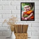 Ver imagem 1 de Quadro Decorativo Buda Neném Atrevido 45x34cm - com Vidro:moldura Preta