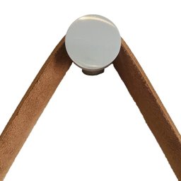 Espelho Decorativo Adnet Vintage Alça Courino Caramelo 50 cm Redondo - 4