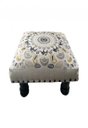 Ver imagem 4 de Banqueta Pashmina Madeira Estofada C Bordado Branco Besha A22XL39XC39