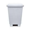 Ver imagem 1 de Lixeira Plástica Retangular com Pedal 15 Litros