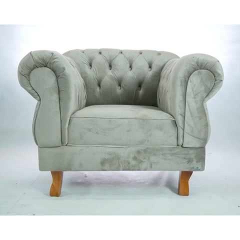Poltrona Chesterfield Duque Com Capitonê Suede Cinza Para Sala, Tv, Estar, Recepção