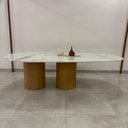 Ver mais imagens de Mesa de Jantar Oásis Orgânica Cilíndrica Calacata Gold 244x137 Cm