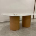 Ver imagem 4 de Mesa de Jantar Oásis Orgânica Cilíndrica Calacata Gold 244x137 Cm